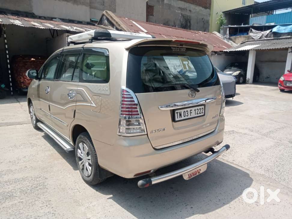 Toyota Innova 2.5 G (diesel) 8 Seater, 2011, Diesel
