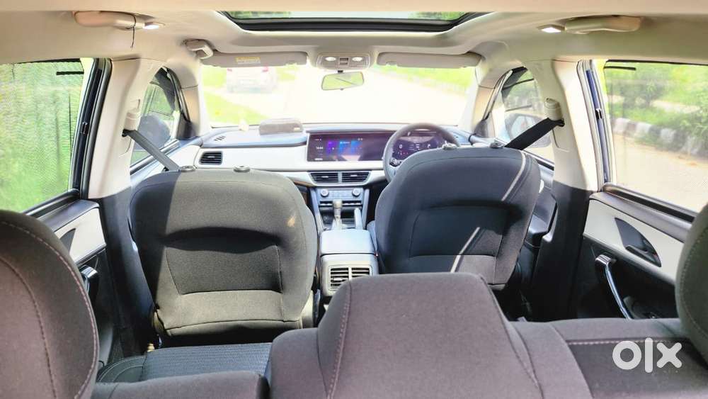 Mahindra Xuv700 2.2 Ax 5 Diesel Mt 7 Str, 2022, Diesel