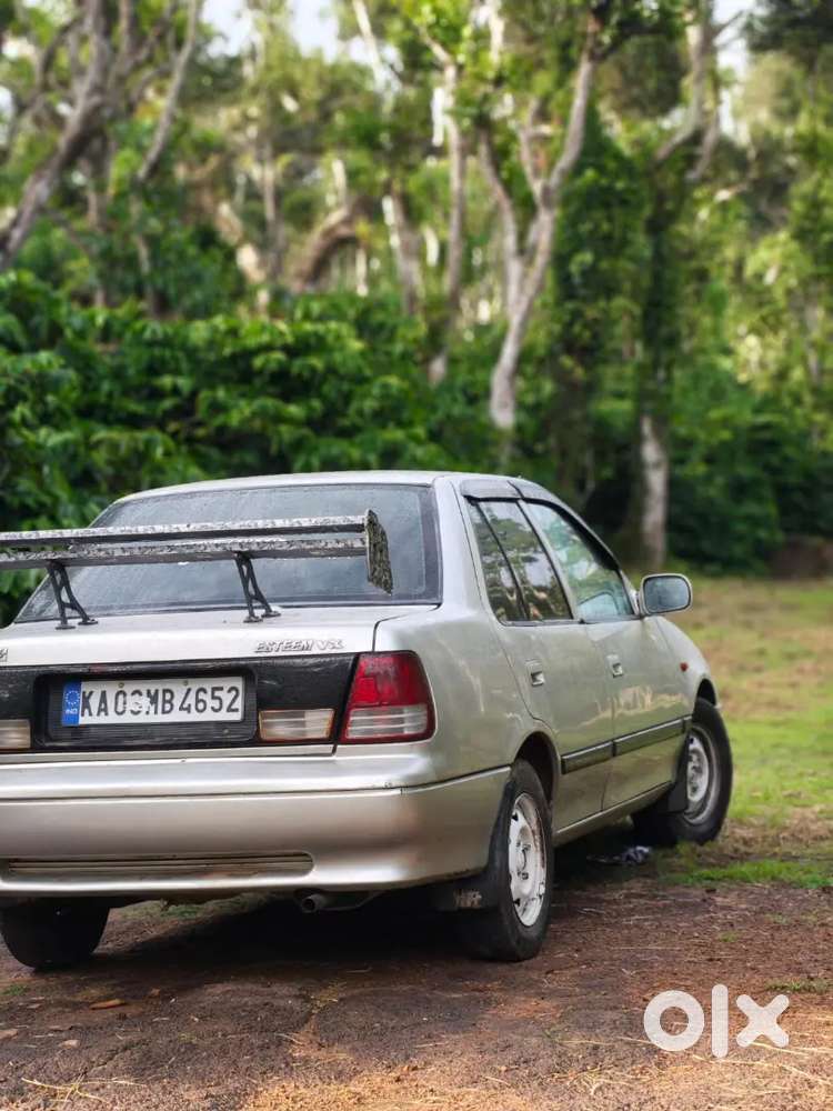 2003 Maruti Suzuki Esteem Manual Petrol Vxi