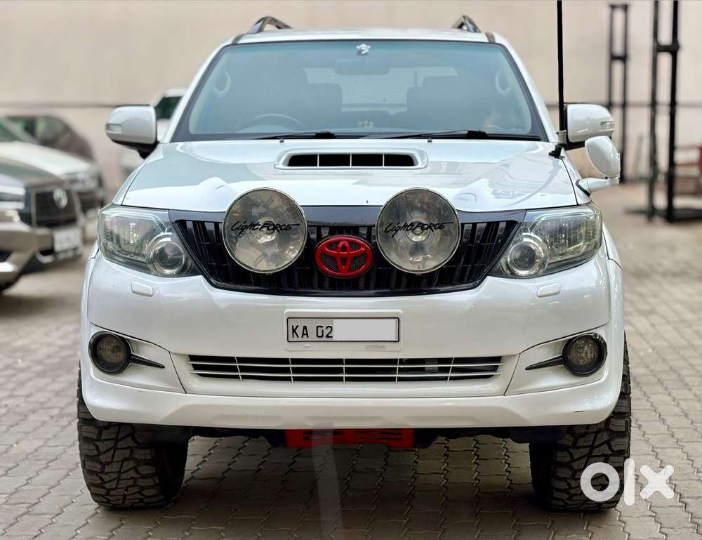 Toyota Fortuner 2011-2016 4x4 Mt, 2013, Diesel