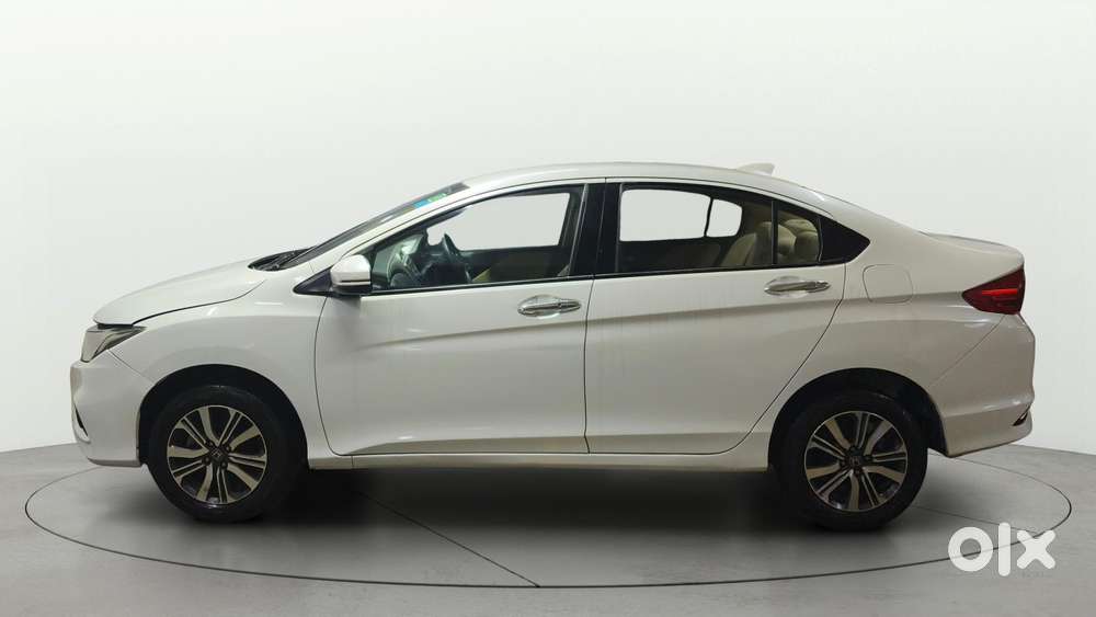Honda City 1.5 V 5th Gen I-vtec Mt, 2022, Petrol