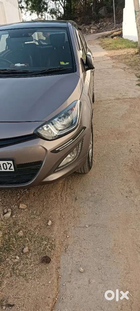 Hyundai I20 Sportz Manual Neat Condition Car For Urgent Sale