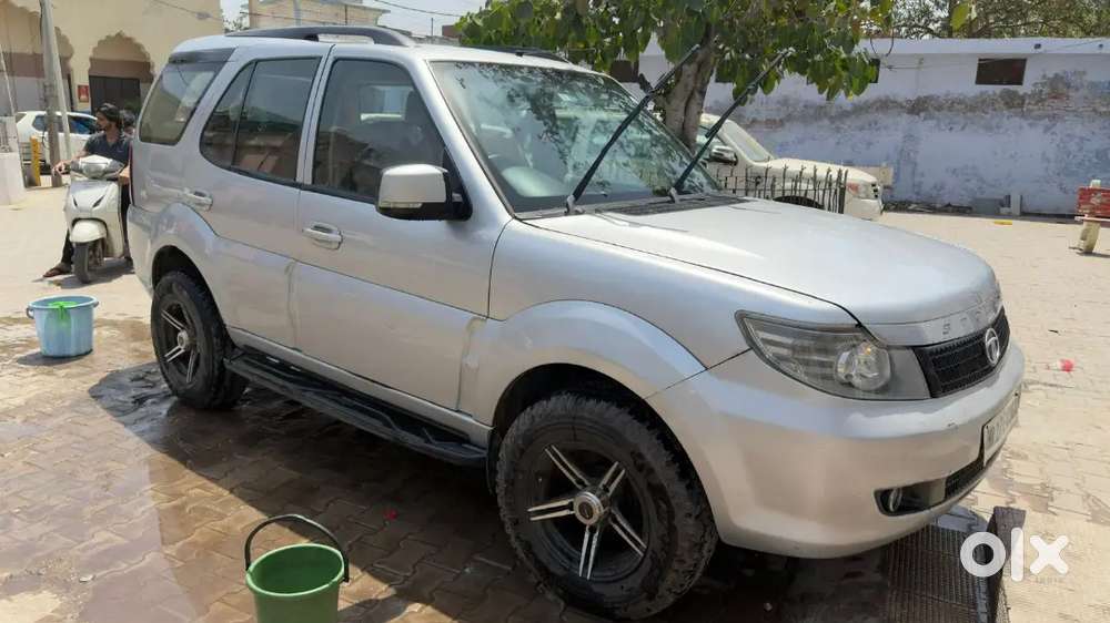 Tata Safari Storme Ex 4x2