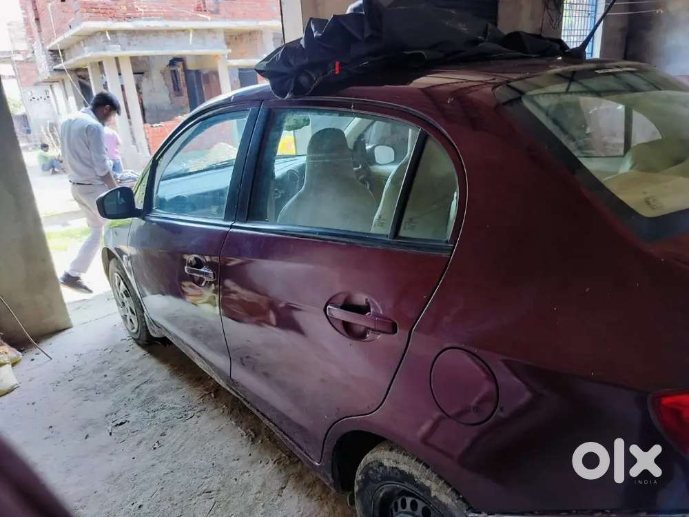 Honda Amaze 2nd Gen 2013 Diesel 271560 Km Driven