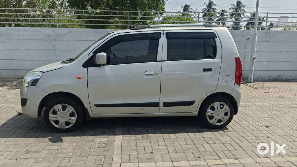 Maruti Suzuki Wagon R Vxi 1.0, 2018, Petrol
