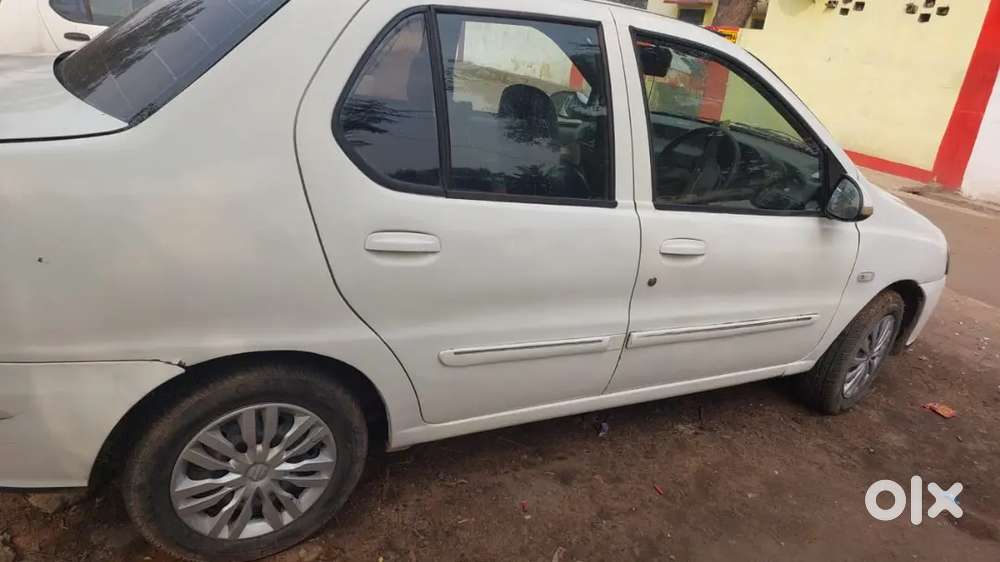 Tata Indigo Ecs Lx 2011