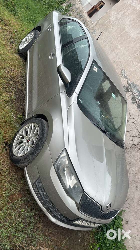 Skoda Rapid Petrol Manual 2018