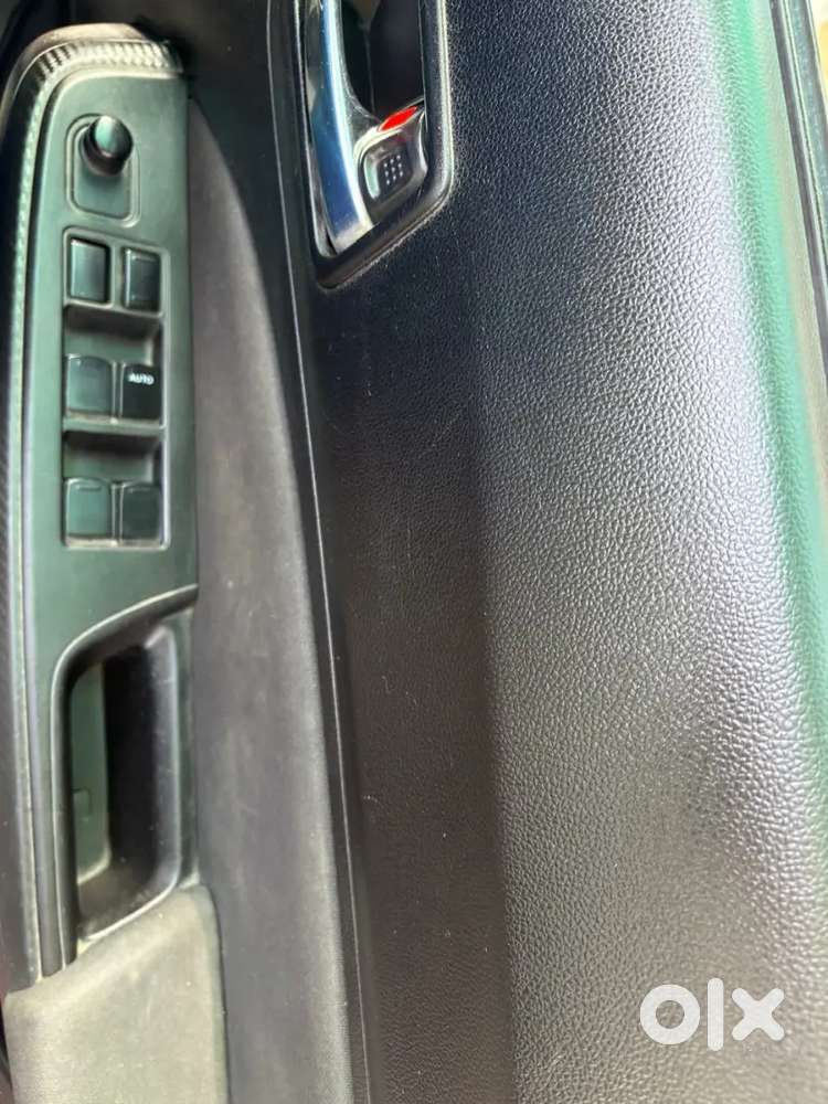 Maruti Suzuki Swift Vdi Diesel Full Insurance Ac Chilling Both Key