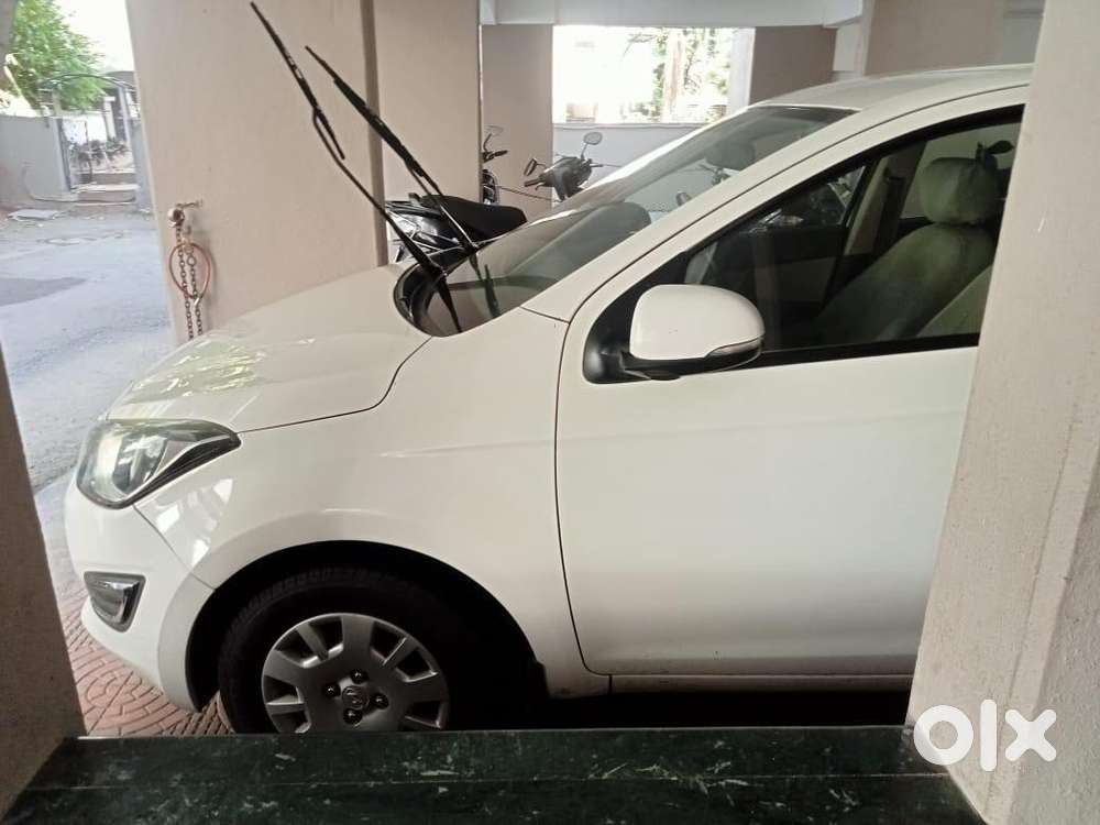 Hyundai I20 Diesel Manual 2012