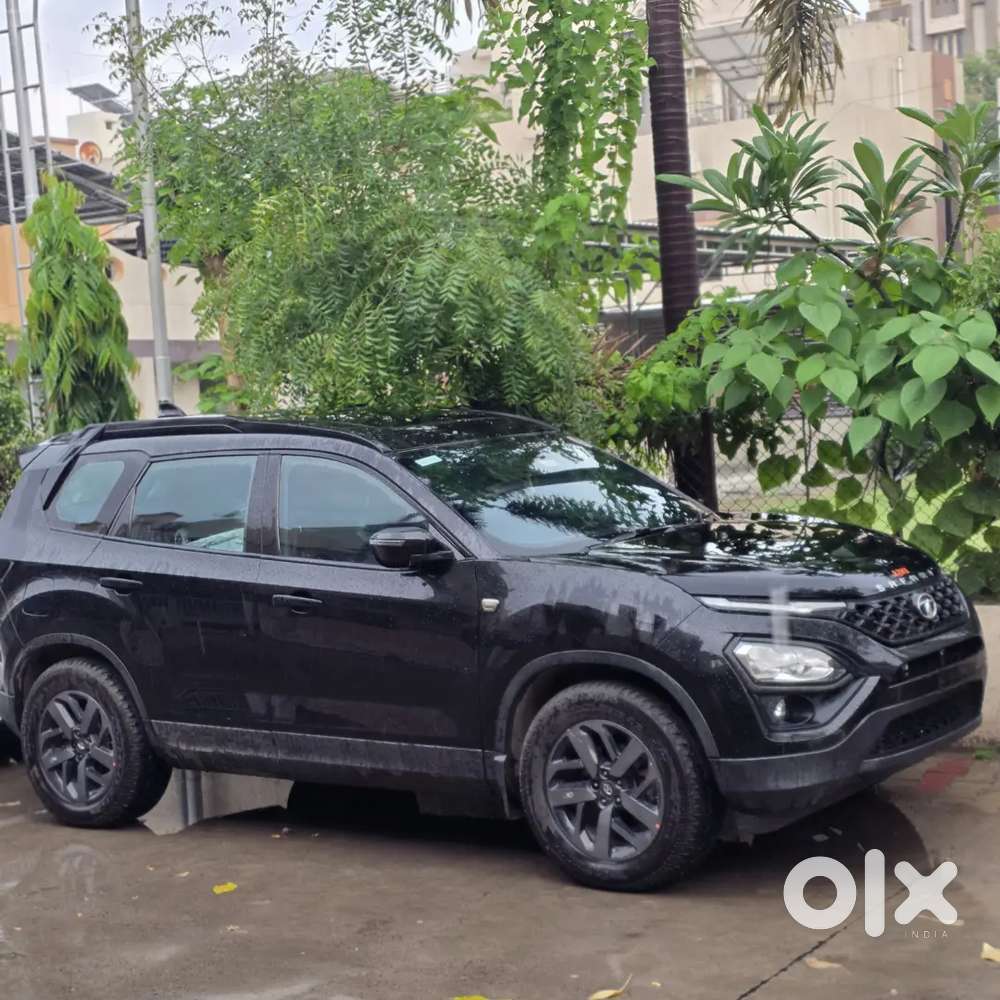 Tata Safari Fully Loaded Automatic Dark Edition 2021