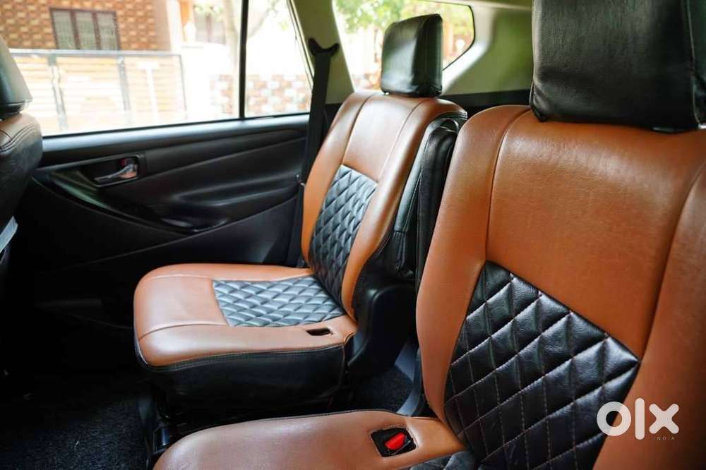 Toyota Innova 2019 Diesel 258963 Km Driven