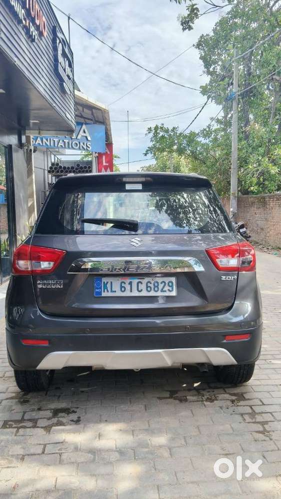 Maruti Suzuki Brezza 1.5 Zxi Plus Smart Hybrid, 2017, Diesel