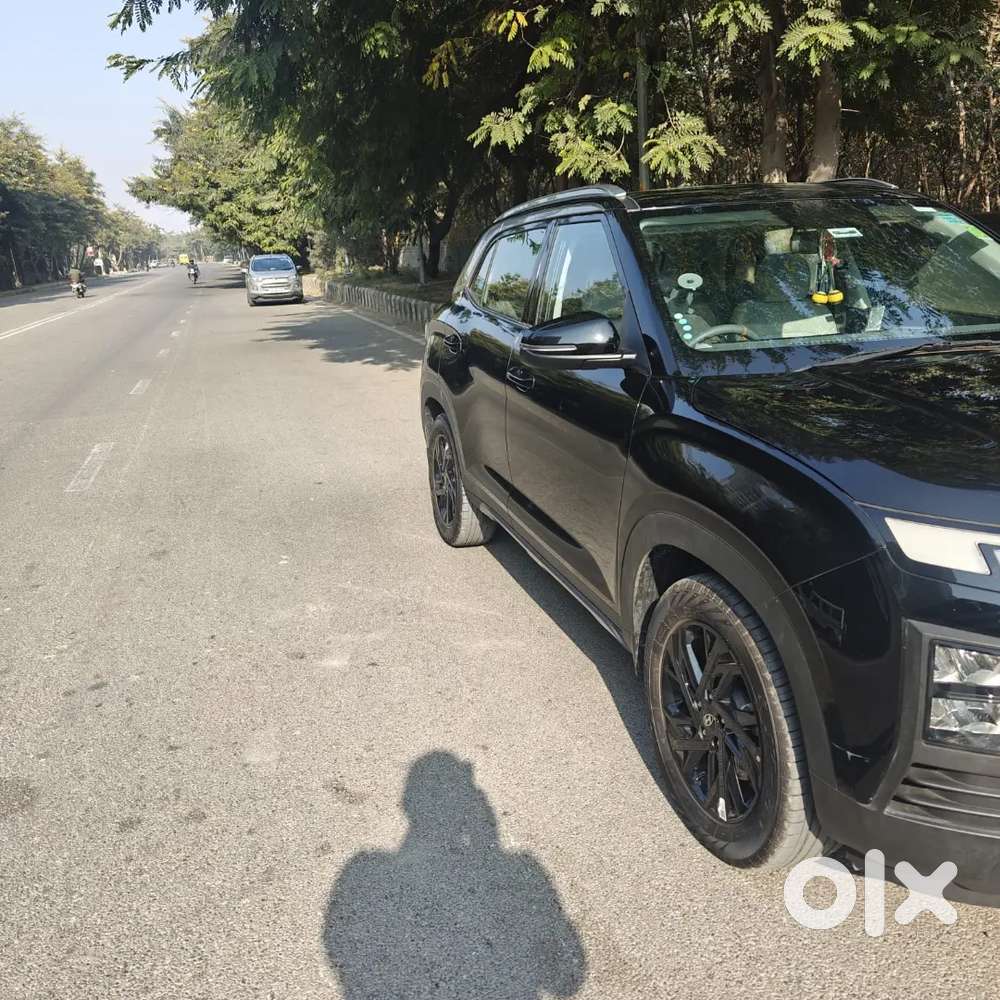 Black Hyundai Creta Facelift 2024 So (option)petrol 15000 Km Driven