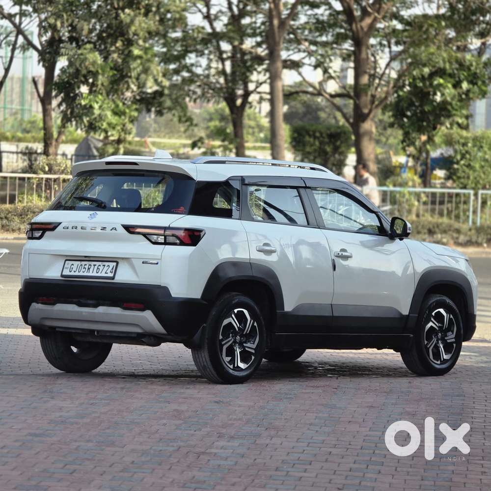 Maruti Suzuki Brezza 1.5 Zxi Plus Smart Hybrid, 2022, Petrol