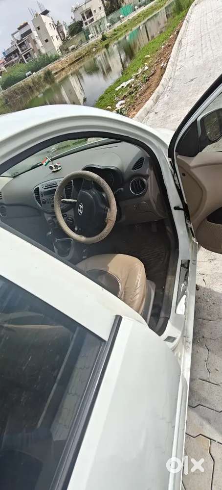 Hyundai I10 Sportz Petrol Manual 2011