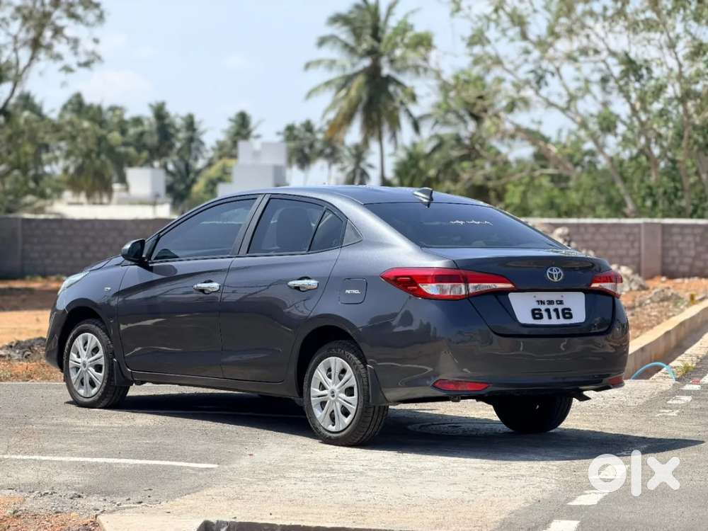 Toyota Yaris G Cvt, 2018, Petrol