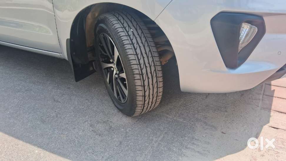 Toyota Innova Crysta [2020-ongoing] 2.7 Zx At 7 Str, 2022, Petrol