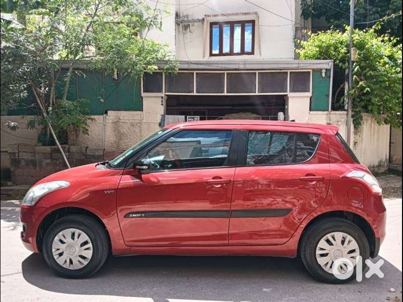 Maruti Suzuki Swift Vxi + Manual, 2013, Petrol