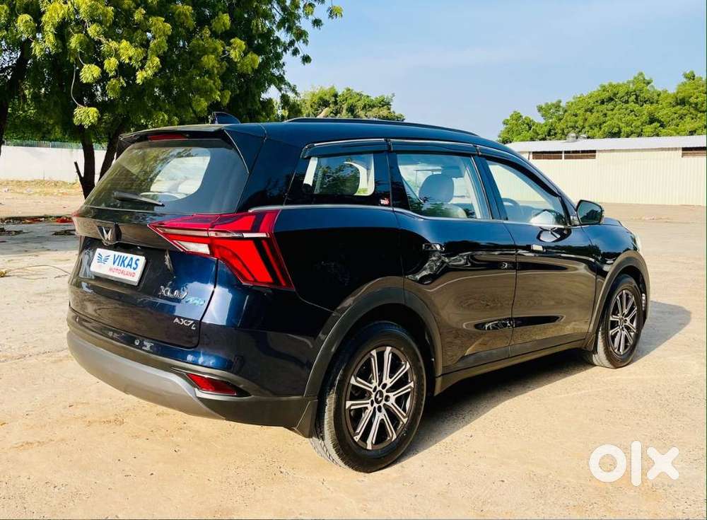Mahindra Xuv700 2.2 Ax 7 Diesel At Luxury Pack Str, 2025, Diesel