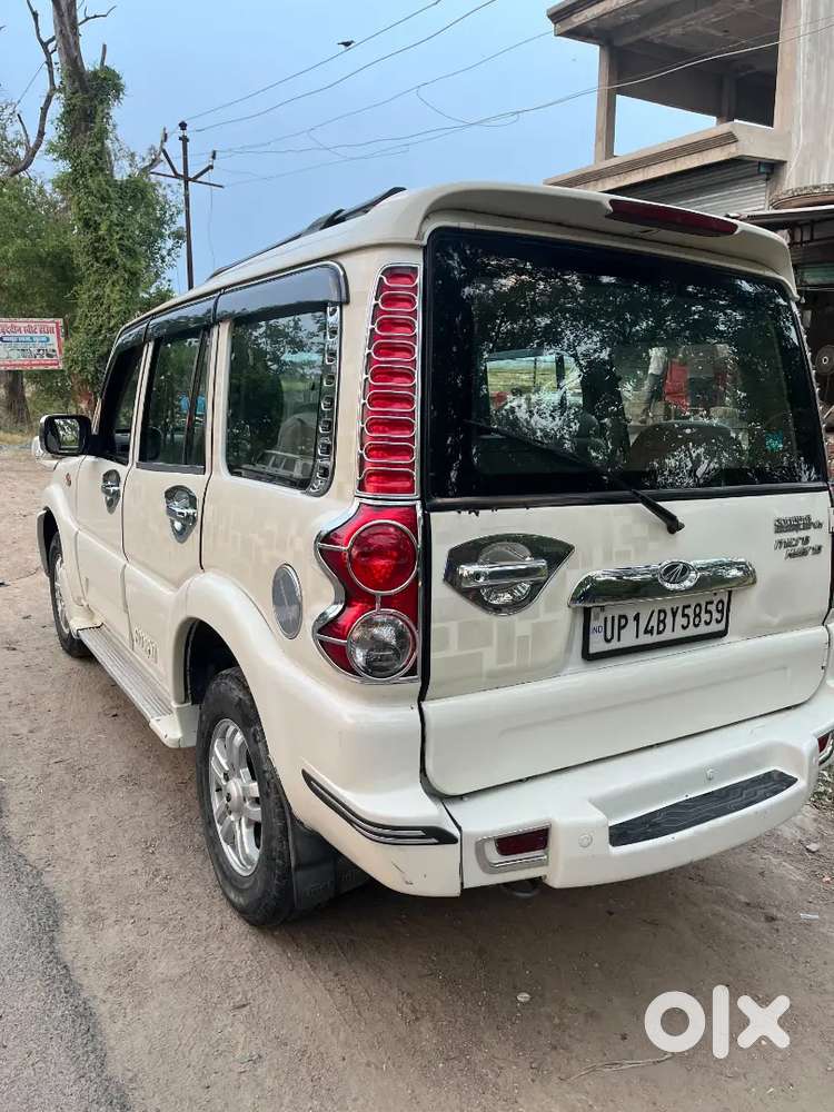 Mahindra Scorpio 2013 Diesel Manual
