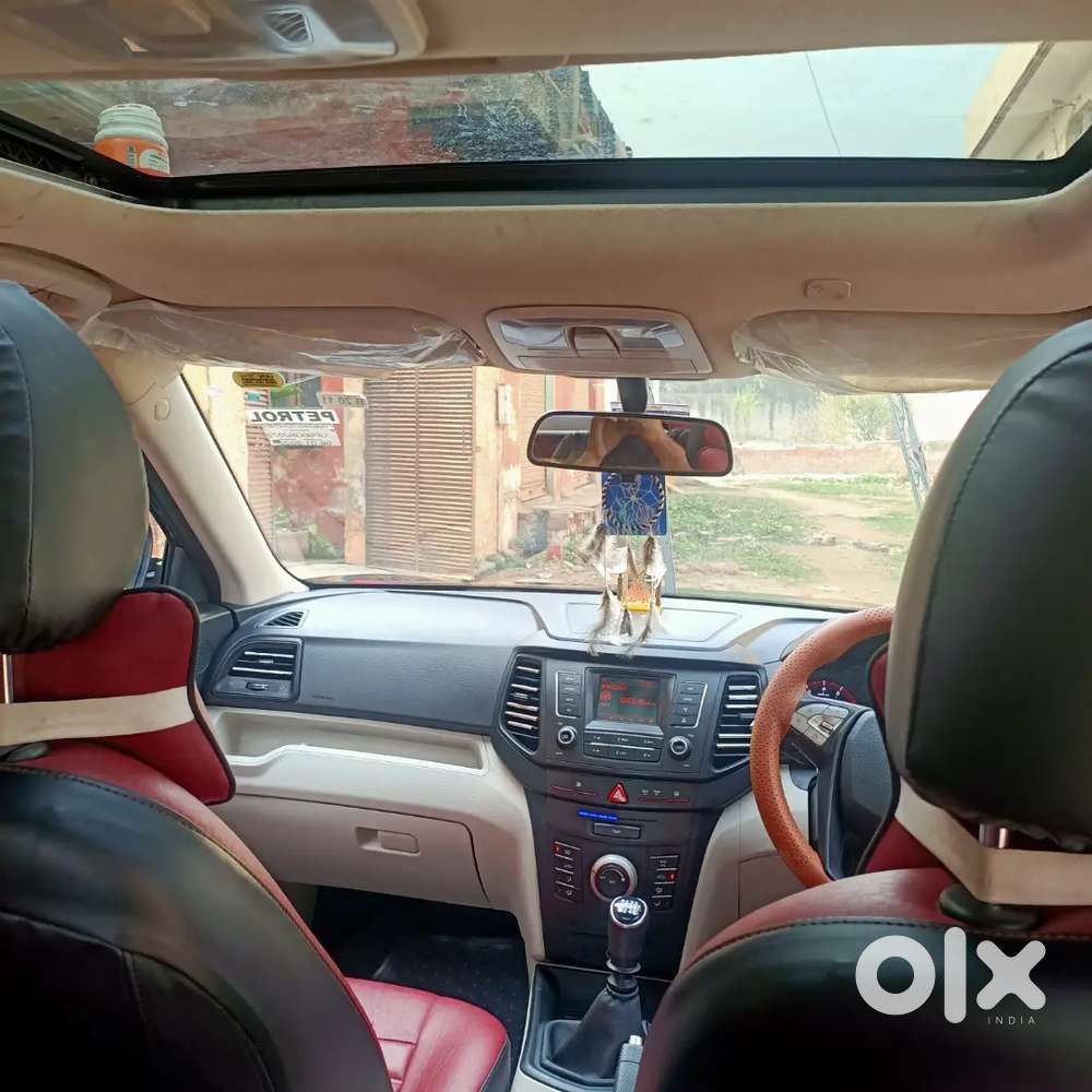 Mahindra Xuv300 2022 Petrol Manual