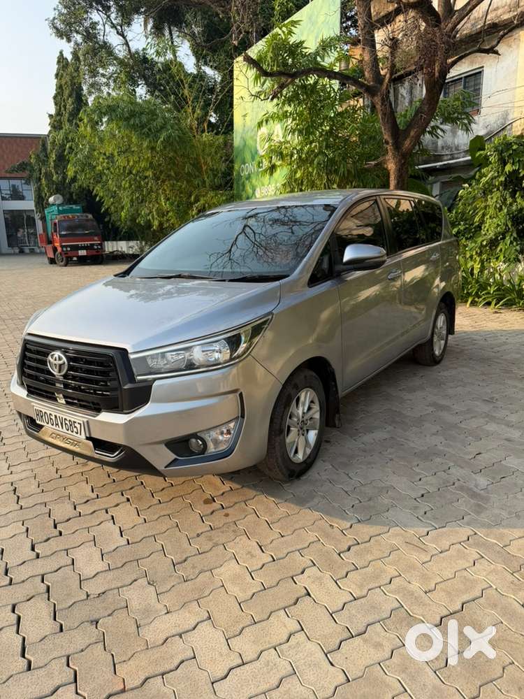 Toyota Innova Crysta 2.8gx Automatic