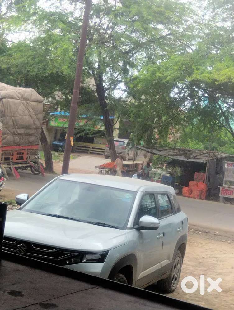 Maruti Suzuki Brezza 2024 Cng & Hybrids 14000 Km Driven