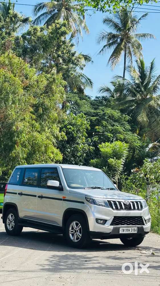 Mahindra Neo