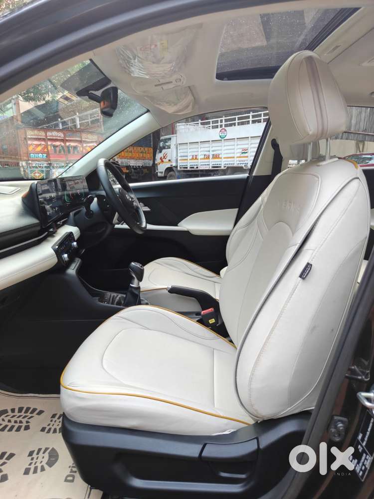 Hyundai Verna 1.5 Sx Vtvt, 2024, Petrol
