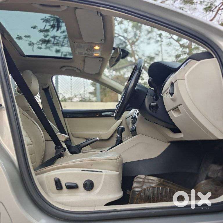Skoda Octavia Elegance 1.8 Tsi At, 2014, Petrol