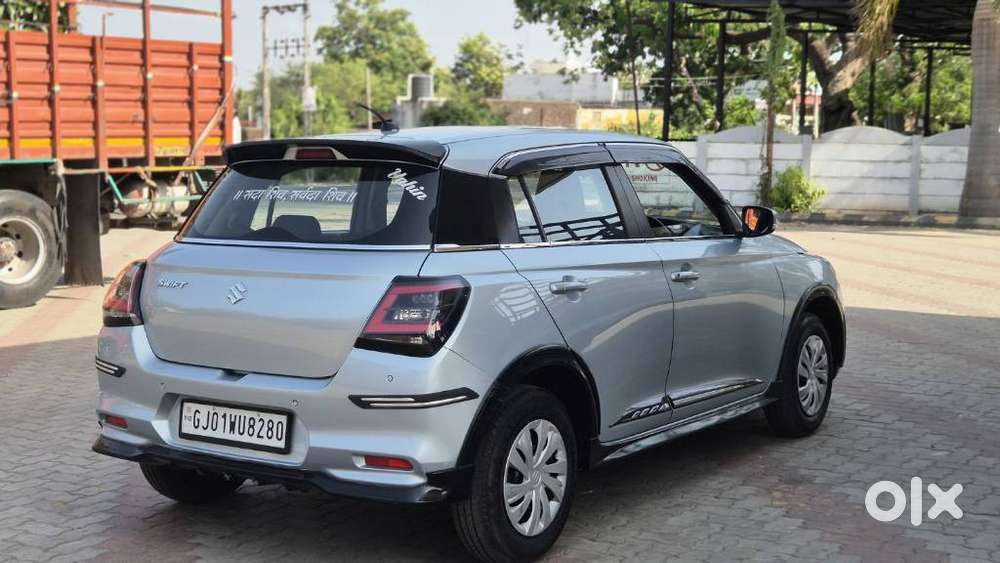 Maruti Suzuki Swift 1.2 Vxi (o), 2025, Petrol