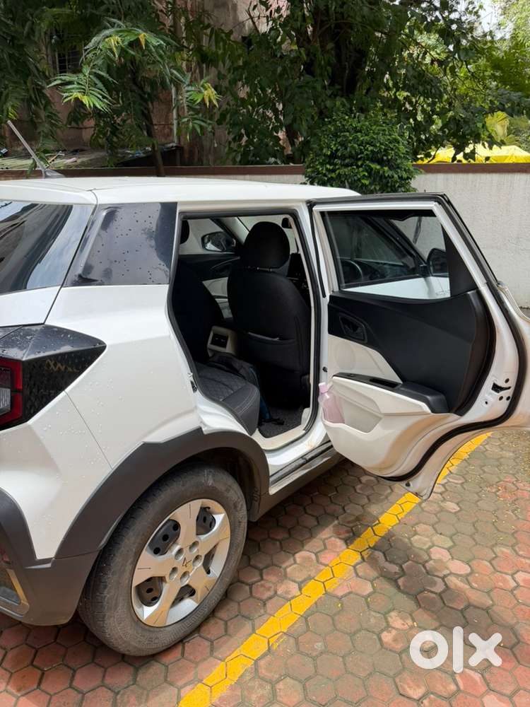 Mahindra Xuv 3xo Diesel At 2024