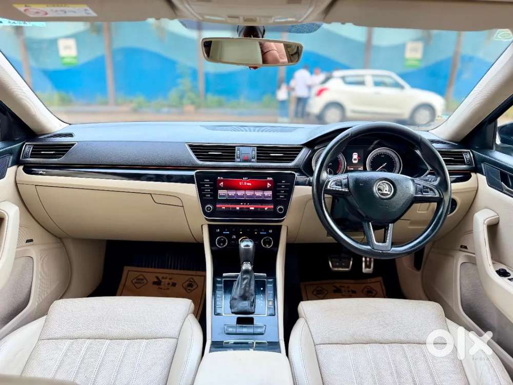 Skoda Superb 2.0 L&k Tsi At, 2020, Petrol