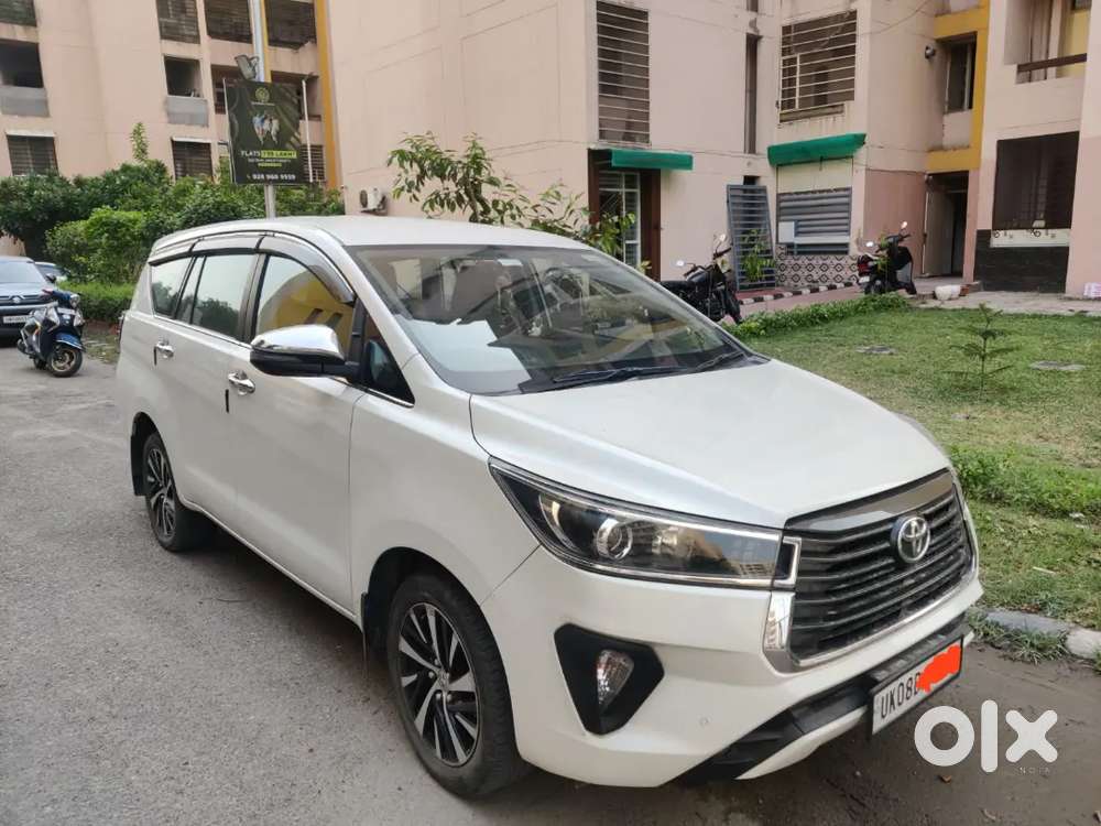 Toyota Innova Crysta 2022 Diesel Auto 2.4 Zx