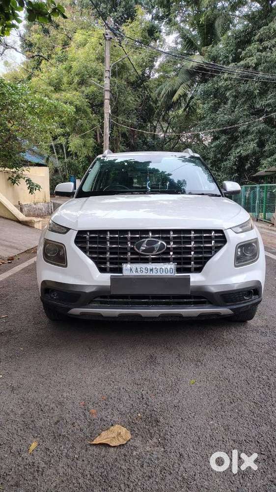 Hyundai Venue 1.0 Sx Plus Turbo Dct Dual Tone, 2019, Diesel