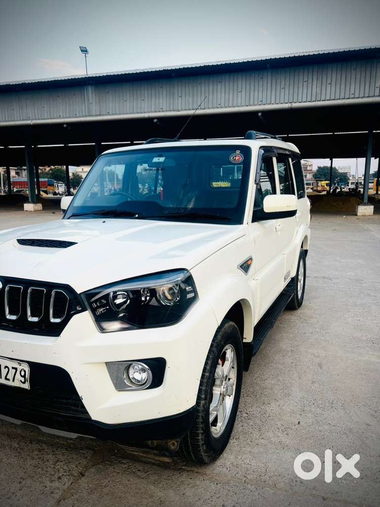 Mahindra Scorpio Diesel 2017 Variant