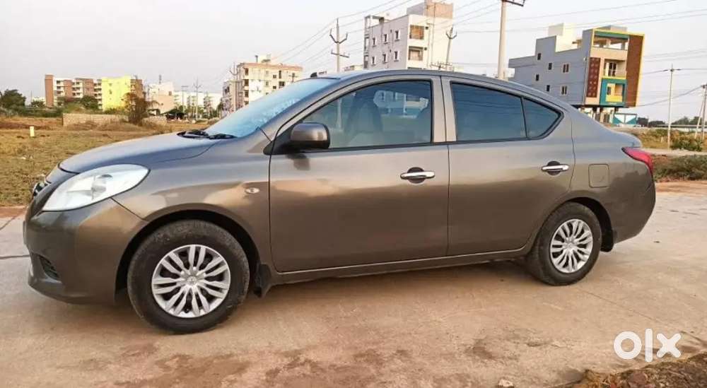 Nissan Sunny