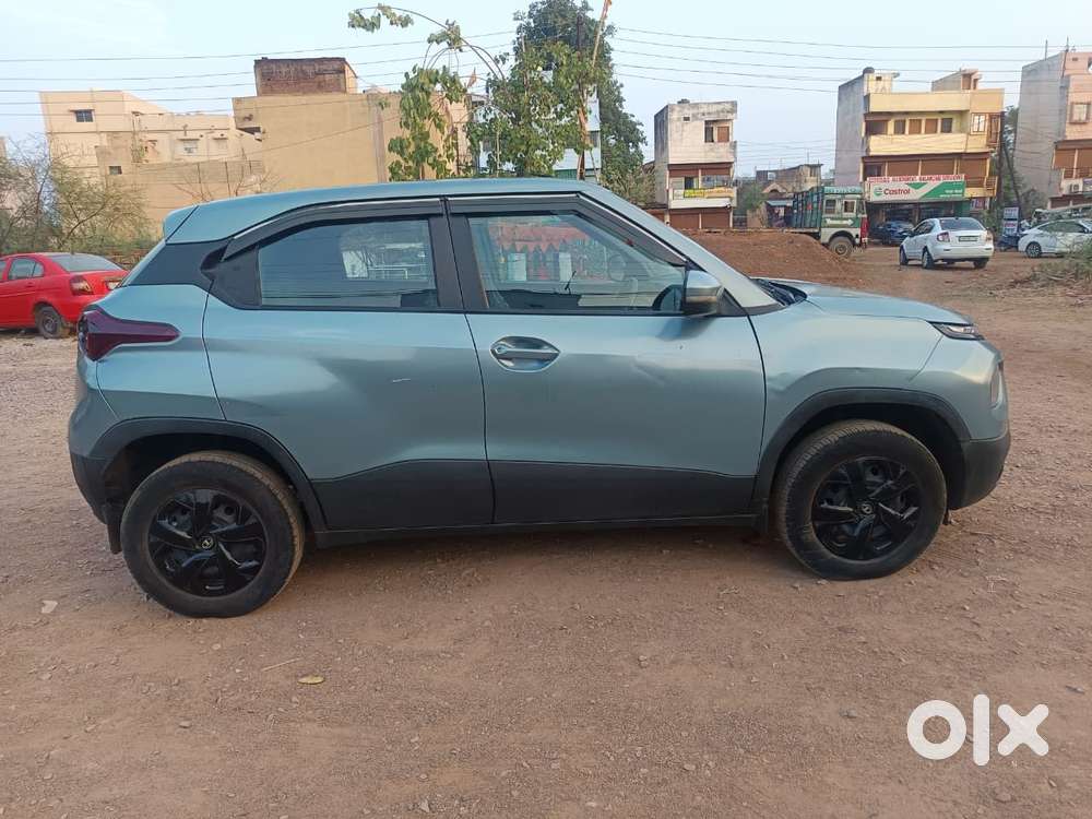 Tata Punch Camo Adventure Mt, 2022, Petrol