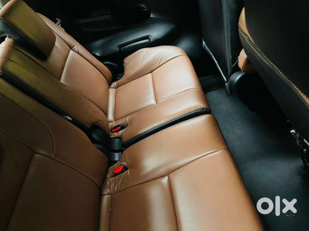 Toyota Innova Crysta