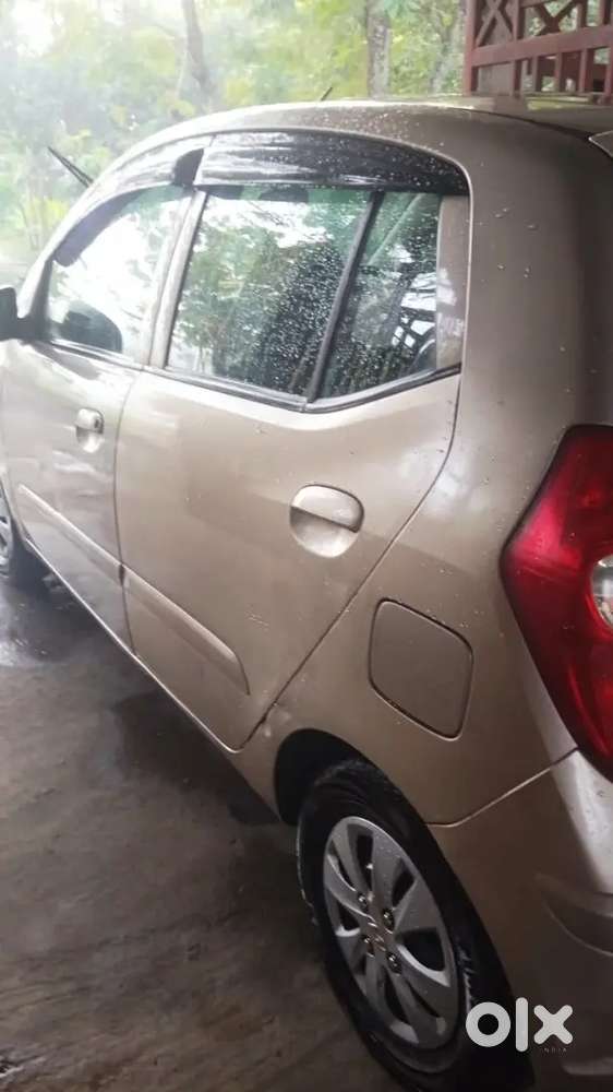 Hyundai Prime Grand 2012 Petrol