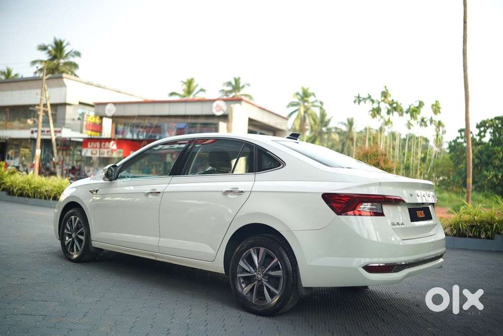 Skoda Slavia 2022 Petrol Well Maintained