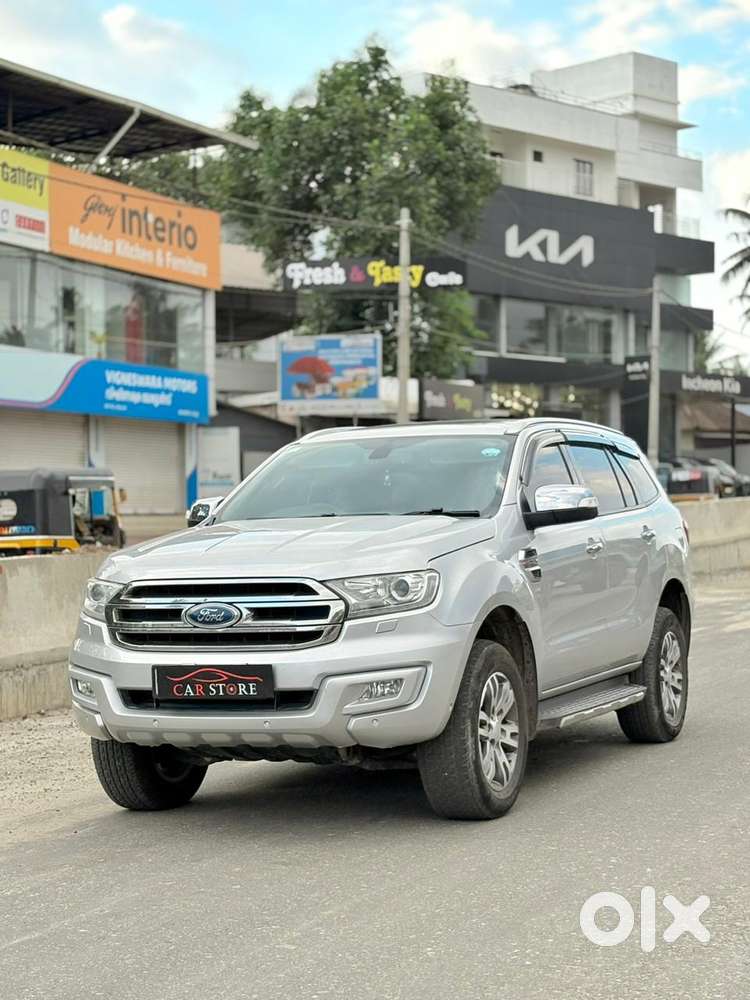 Ford Endeavour 3.2 Titanium At 4x4, 2016