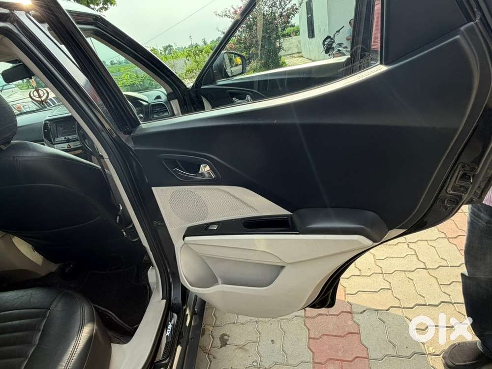 Mahindra Xuv300 2019