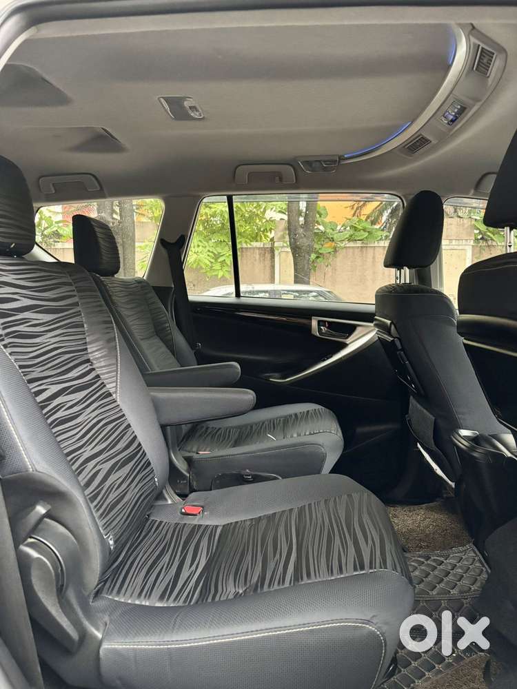 Toyota Innova Crysta 2.7 Vx Mt, 2019, Diesel