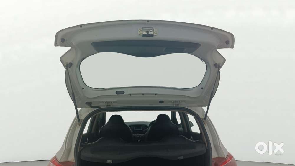 Hyundai Grand I10 Sportz 1.2 Kappa Vtvt, 2017, Petrol