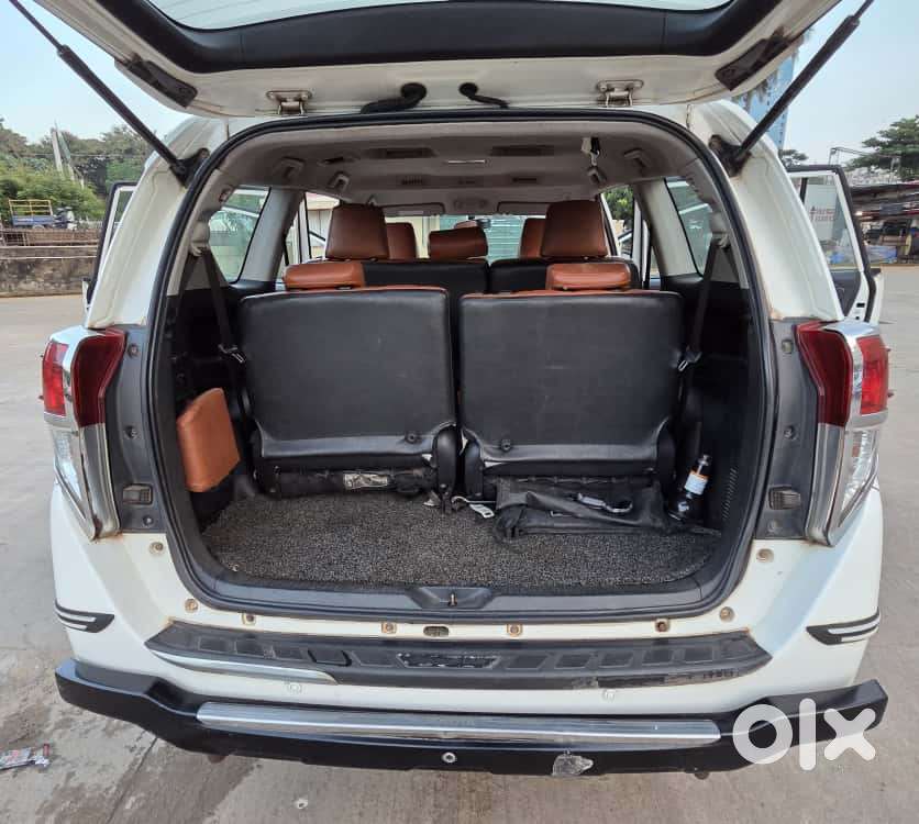 Toyota Innova Crysta G 8 Str, 2017, Diesel