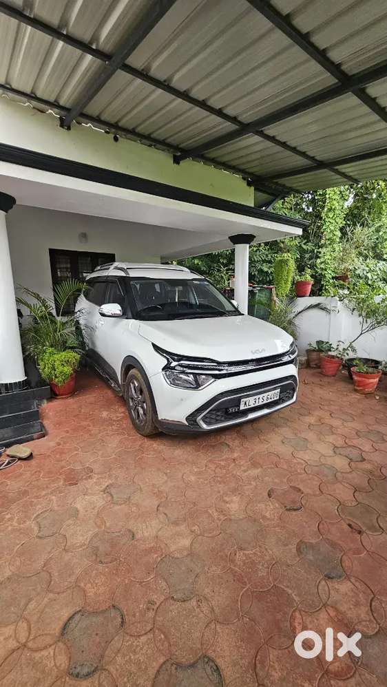 Kia Carens Petrol Manual 2023
