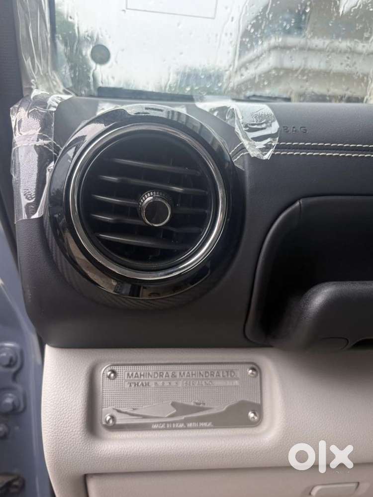 Mahindra Thar Roxx Ax7 L Diesel Mt 2wd, 2025, Diesel