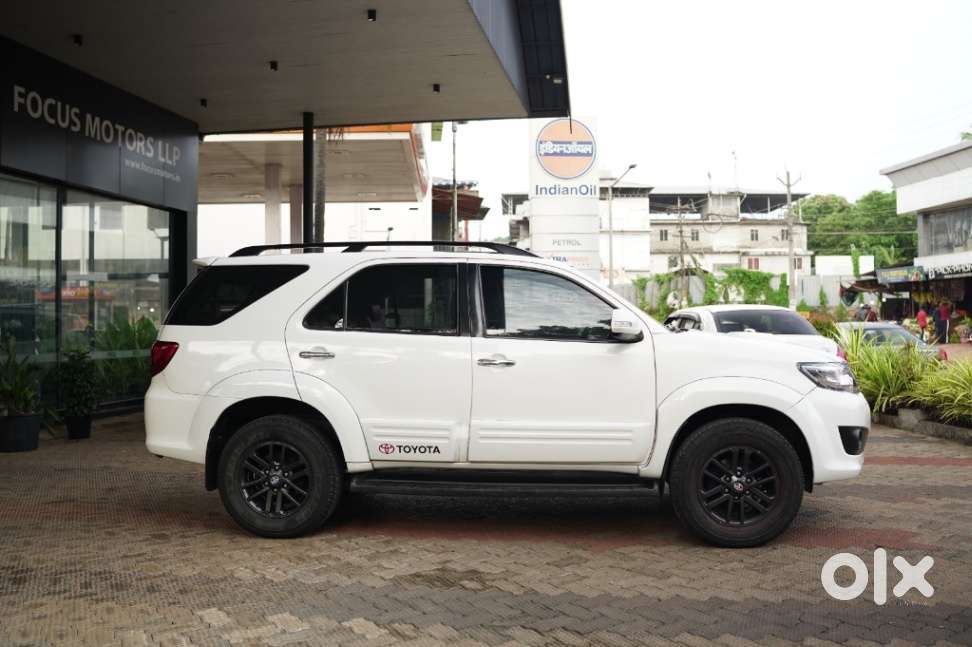 Toyota Fortuner, 2013, Diesel