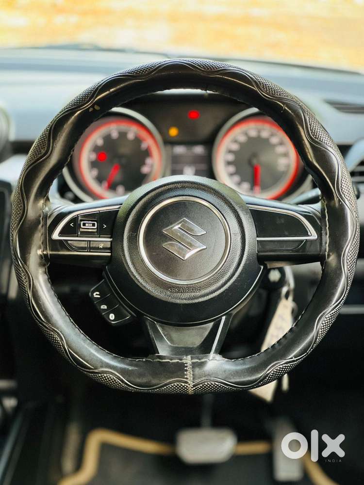 Maruti Suzuki Swift Vxi Optional, 2023, Petrol
